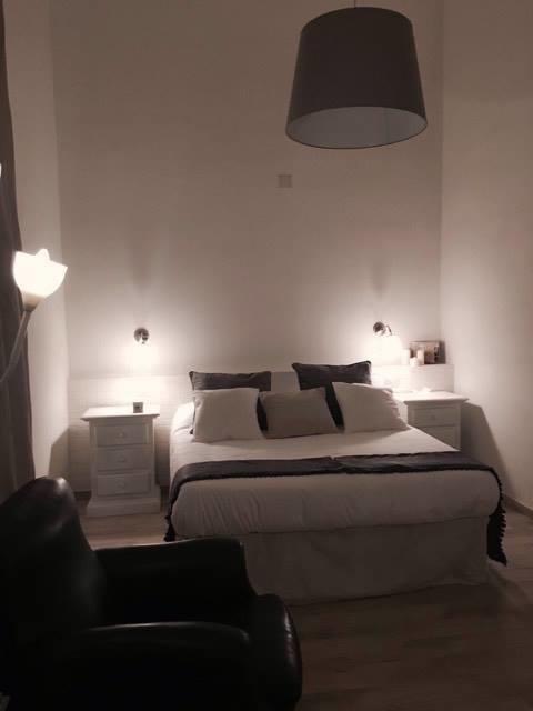 مبيت وإفطار نابولي Chiaia House المظهر الخارجي الصورة